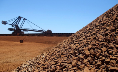 40万吨铁矿石,一次从巴西拉回!中国这艘矿砂船,让澳洲坐立难安